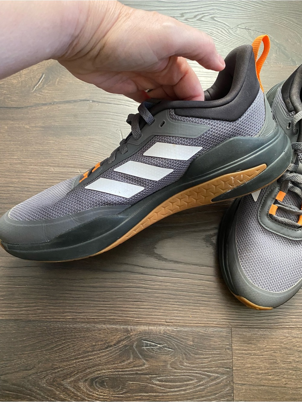 Adidas Trainer V Grey Four/White/Orange Rush Men's Size 11